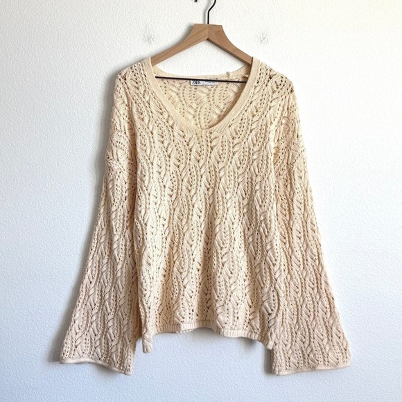 Zara Sweaters - Zara Crochet Open Knit Sweater Cream V-Neck Bell Sleeve Boho Pullover Top‎ M